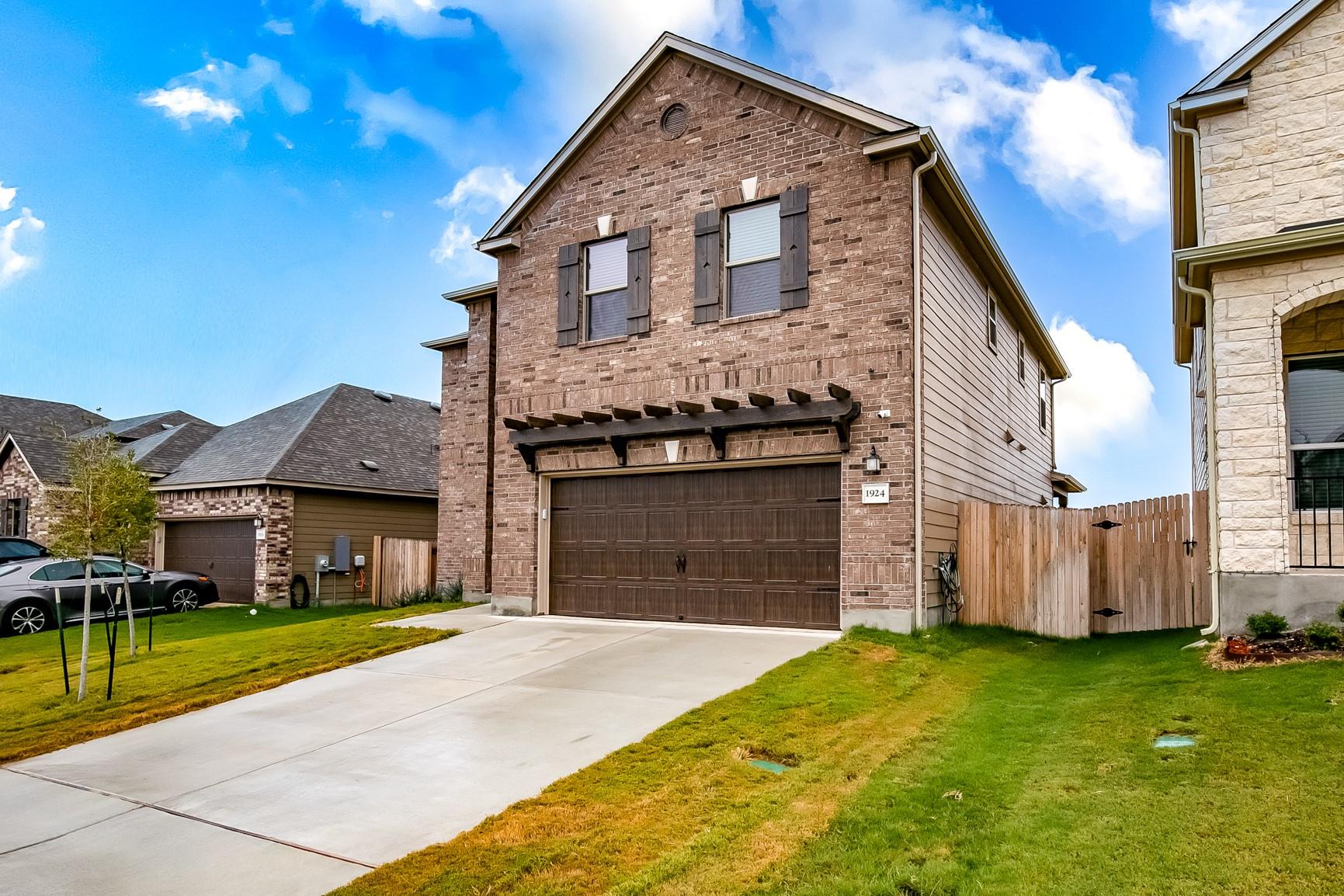 1924 Stringer Pass, Leander, TX 78641