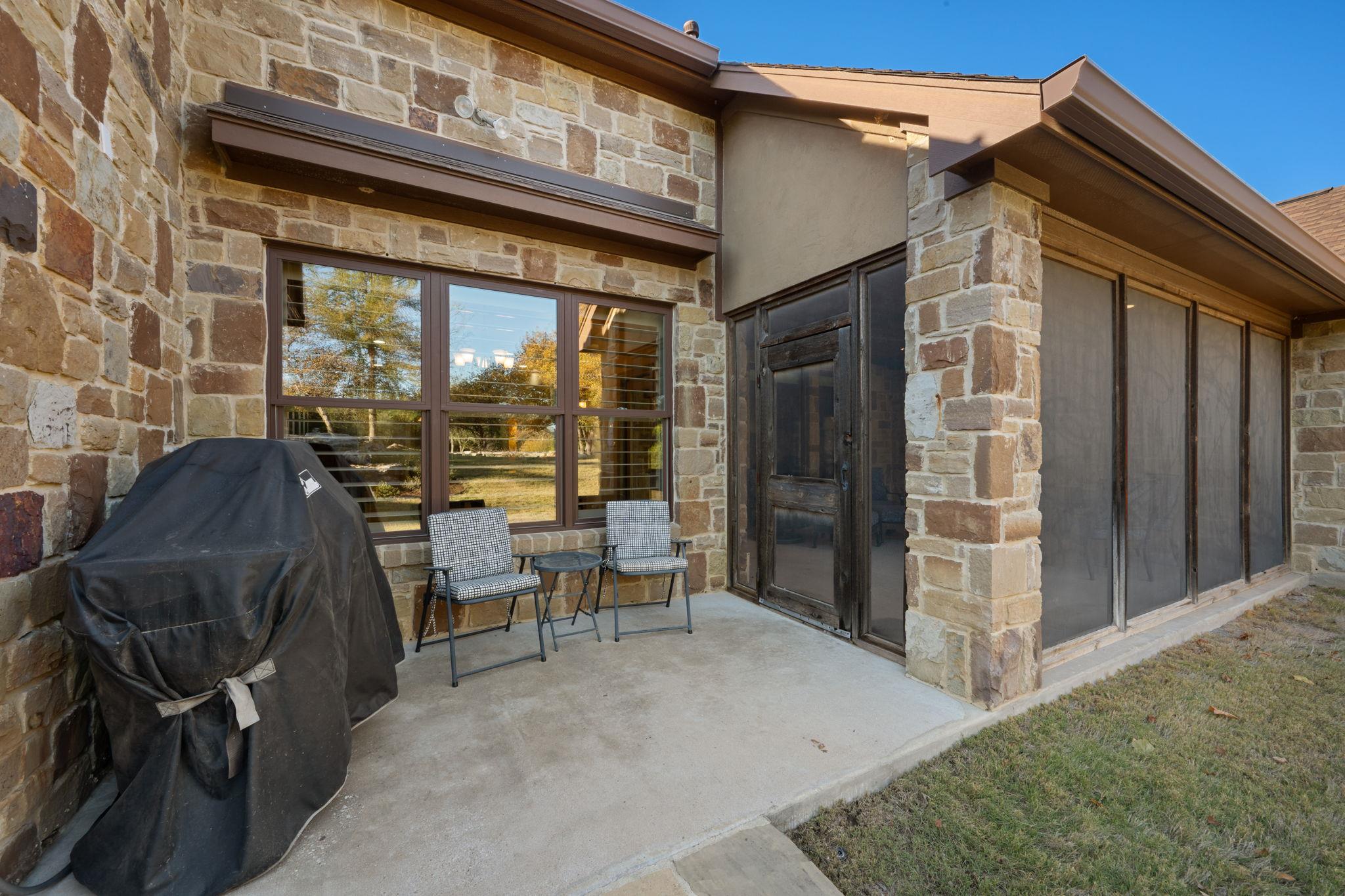 204 Overlook Ct, Georgetown, TX 78628