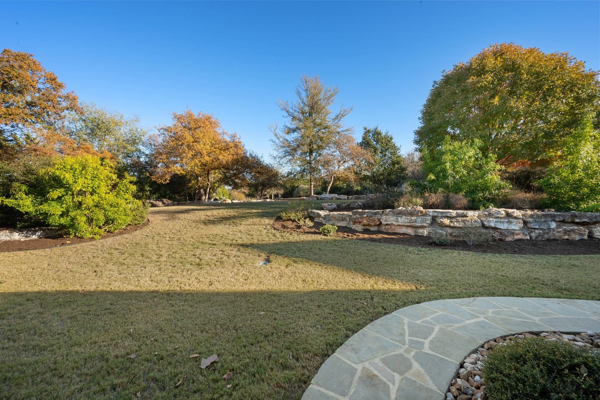 204 Overlook Ct, Georgetown, TX 78628