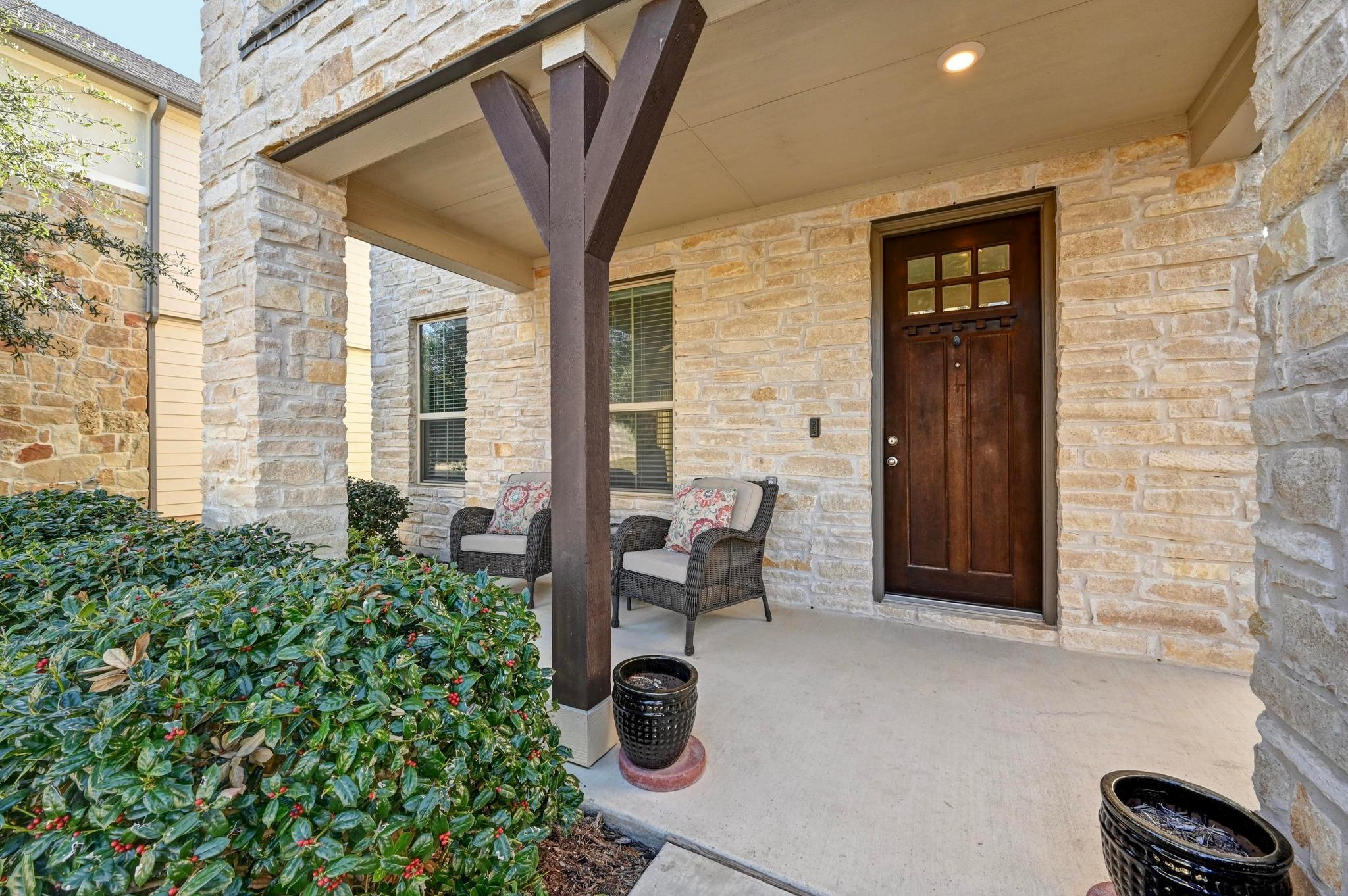 127 Iron Rail Rd, Dripping Springs, TX 78620
