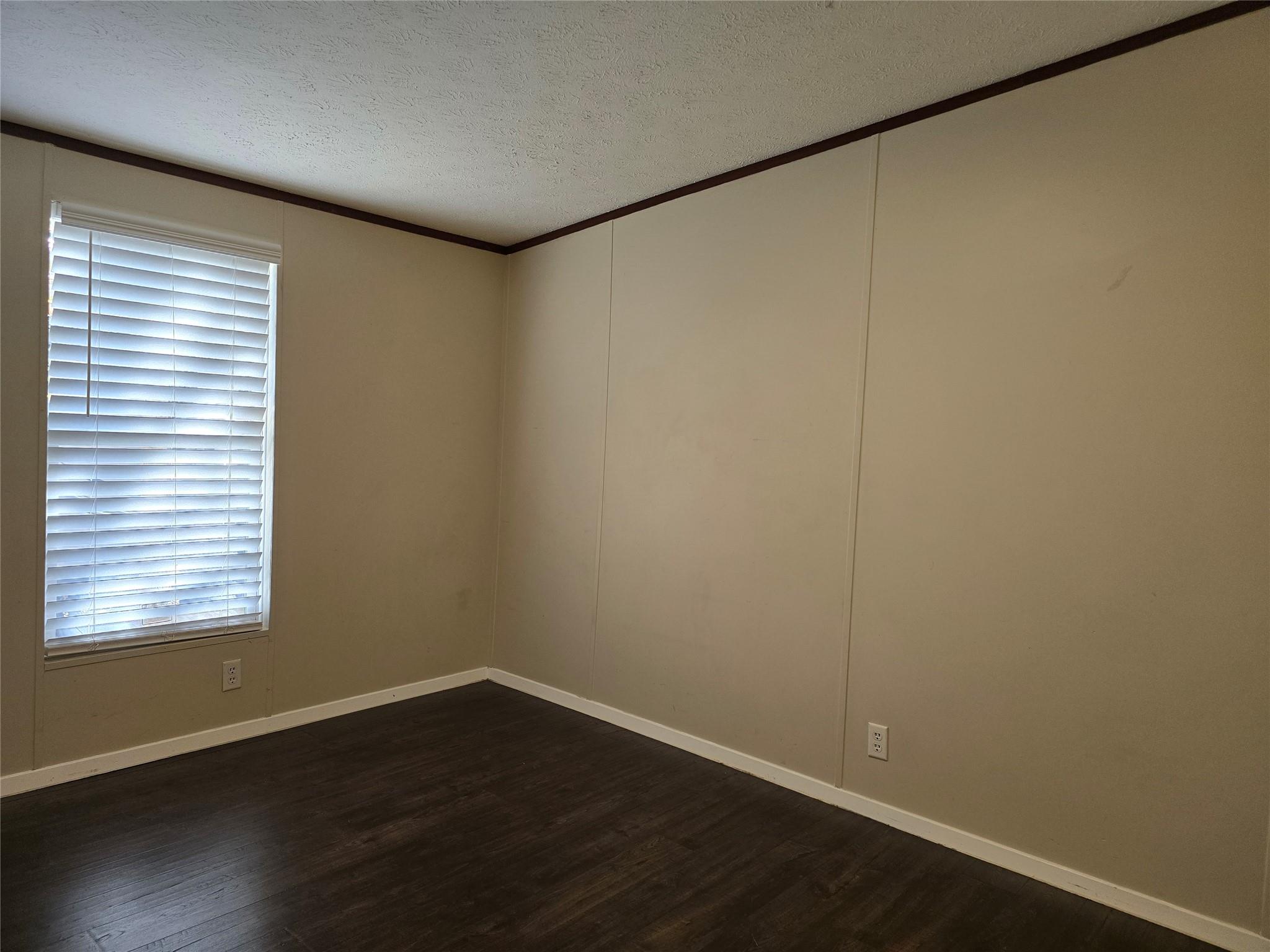 309 N Buffalo Ave, Cedar Park, TX 78613