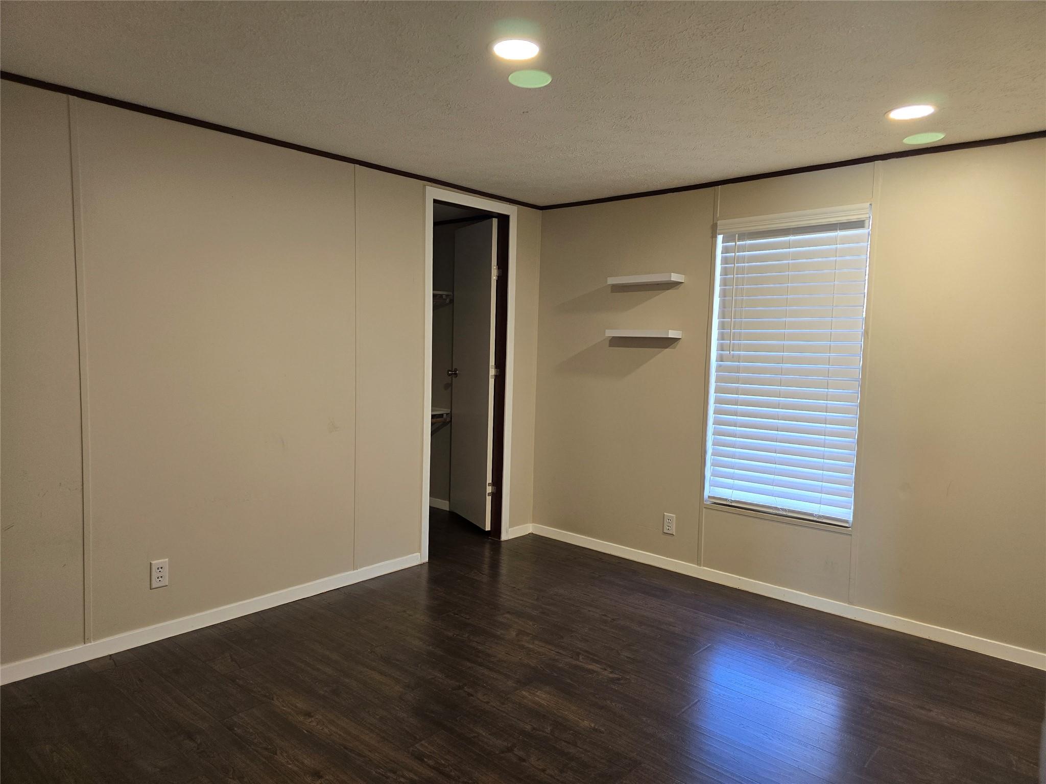 309 N Buffalo Ave, Cedar Park, TX 78613