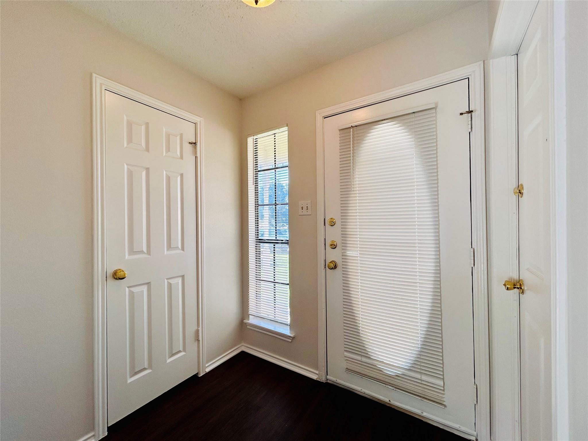 9303 Kempler Dr # b, Austin, TX 78748