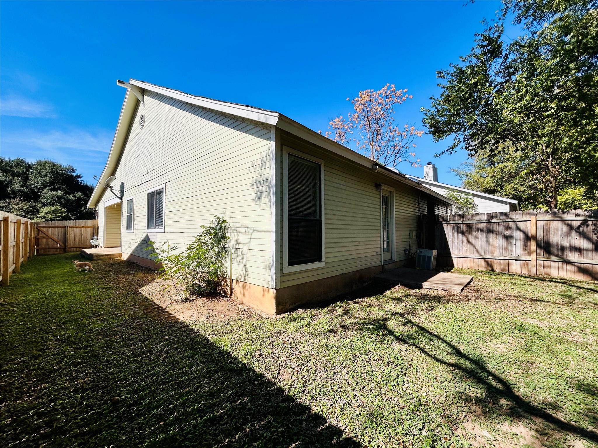 9303 Kempler Dr # b, Austin, TX 78748