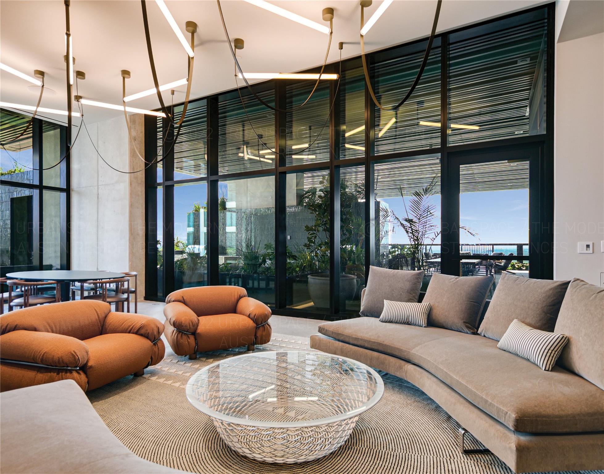 610 Davis St # 1911, Austin, TX 78701