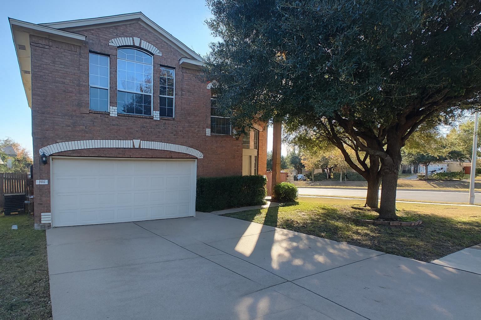 801 Hank Aaron Ln, Round Rock, TX 78665