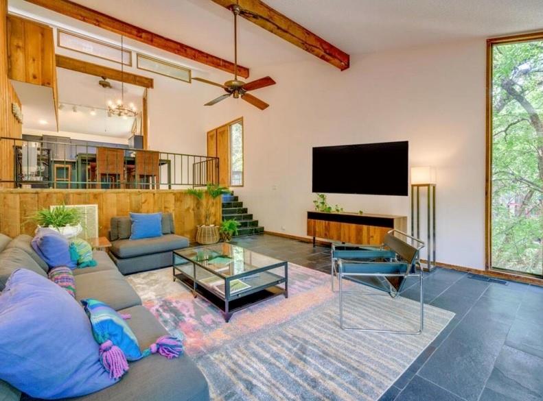 3 Hull Cir, Austin, TX 78746