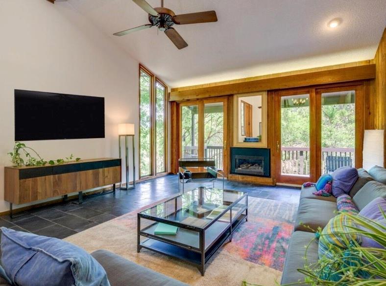 3 Hull Cir, Austin, TX 78746