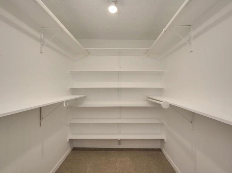 3 Hull Cir, Austin, TX 78746