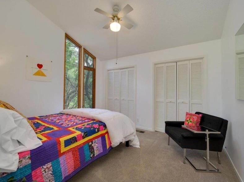 3 Hull Cir, Austin, TX 78746