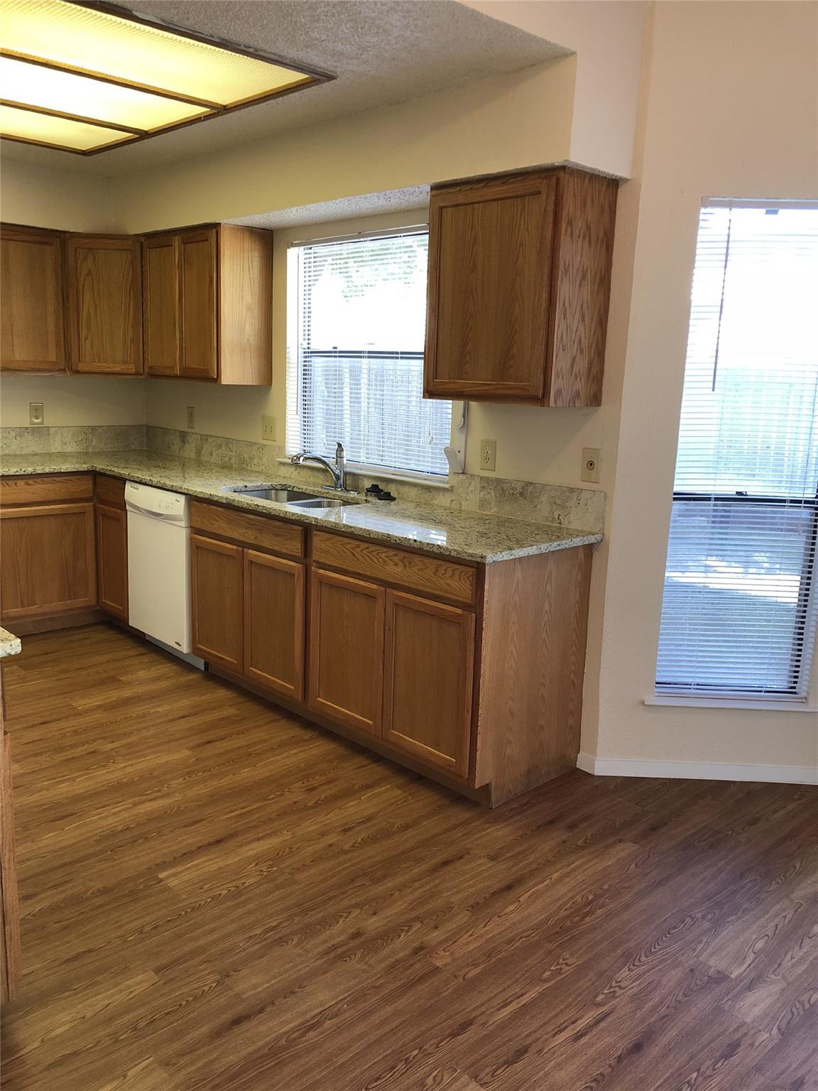 8300 Bradford Edward Cv # B, Austin, TX 78759