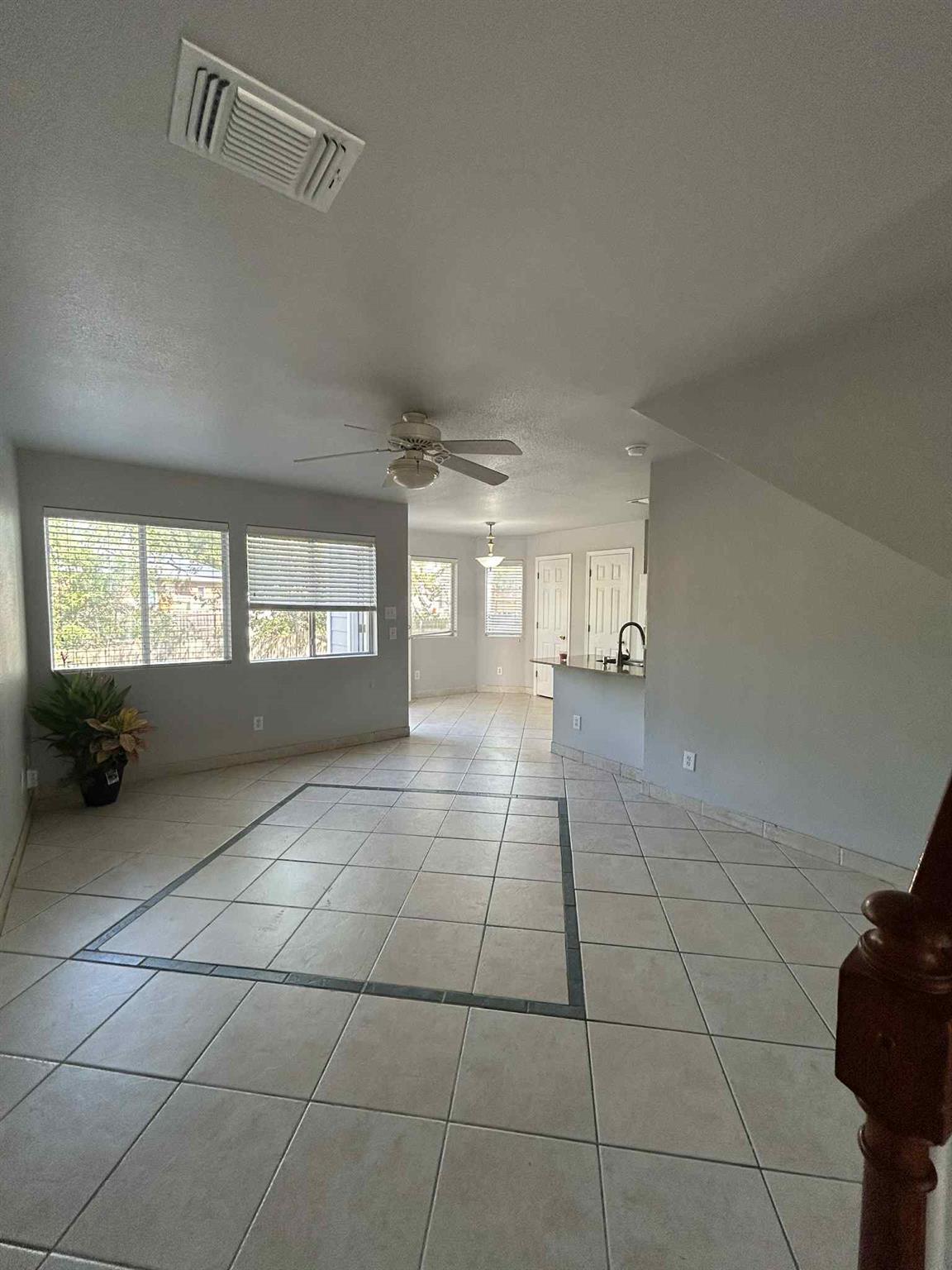 1512 Parkfield Cir, Round Rock, TX 78664