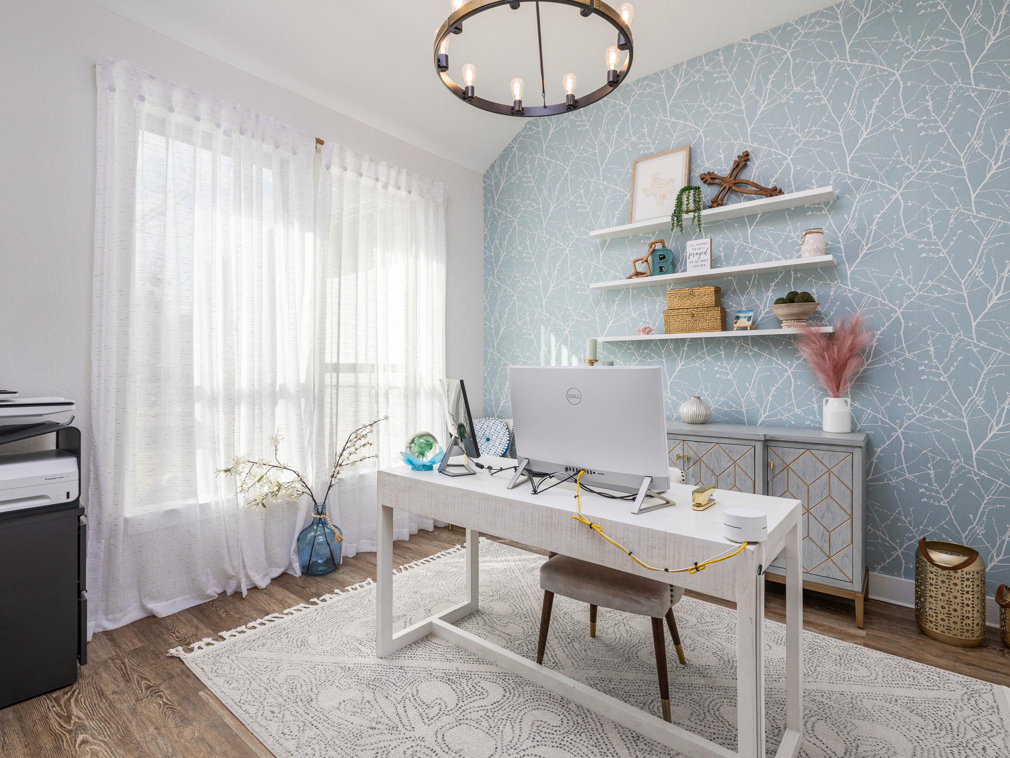 901 Clark Cv, Buda, TX 78610