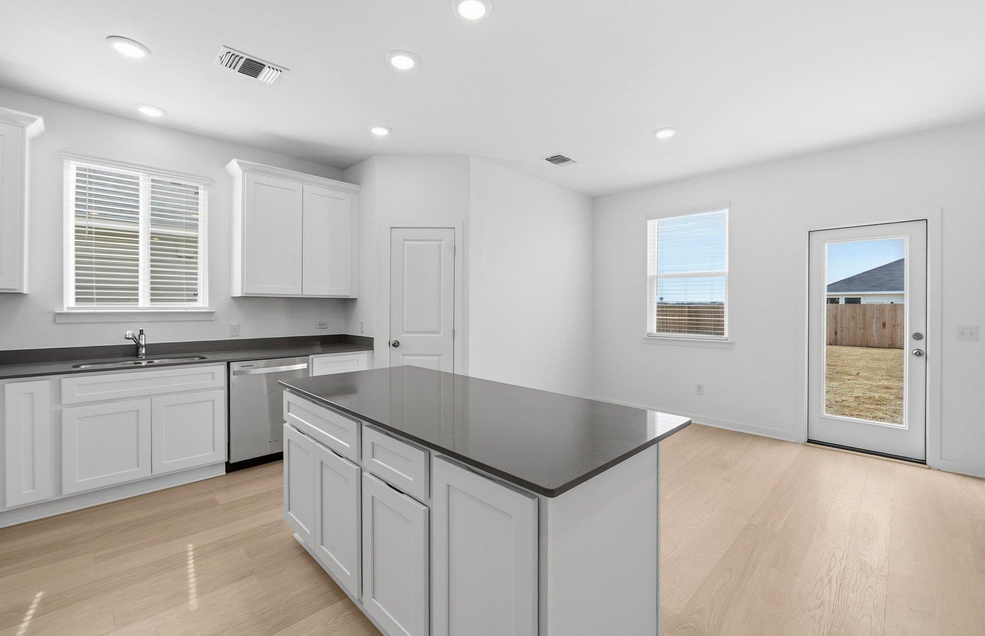 804 Cardenas St, San Marcos, TX 78666