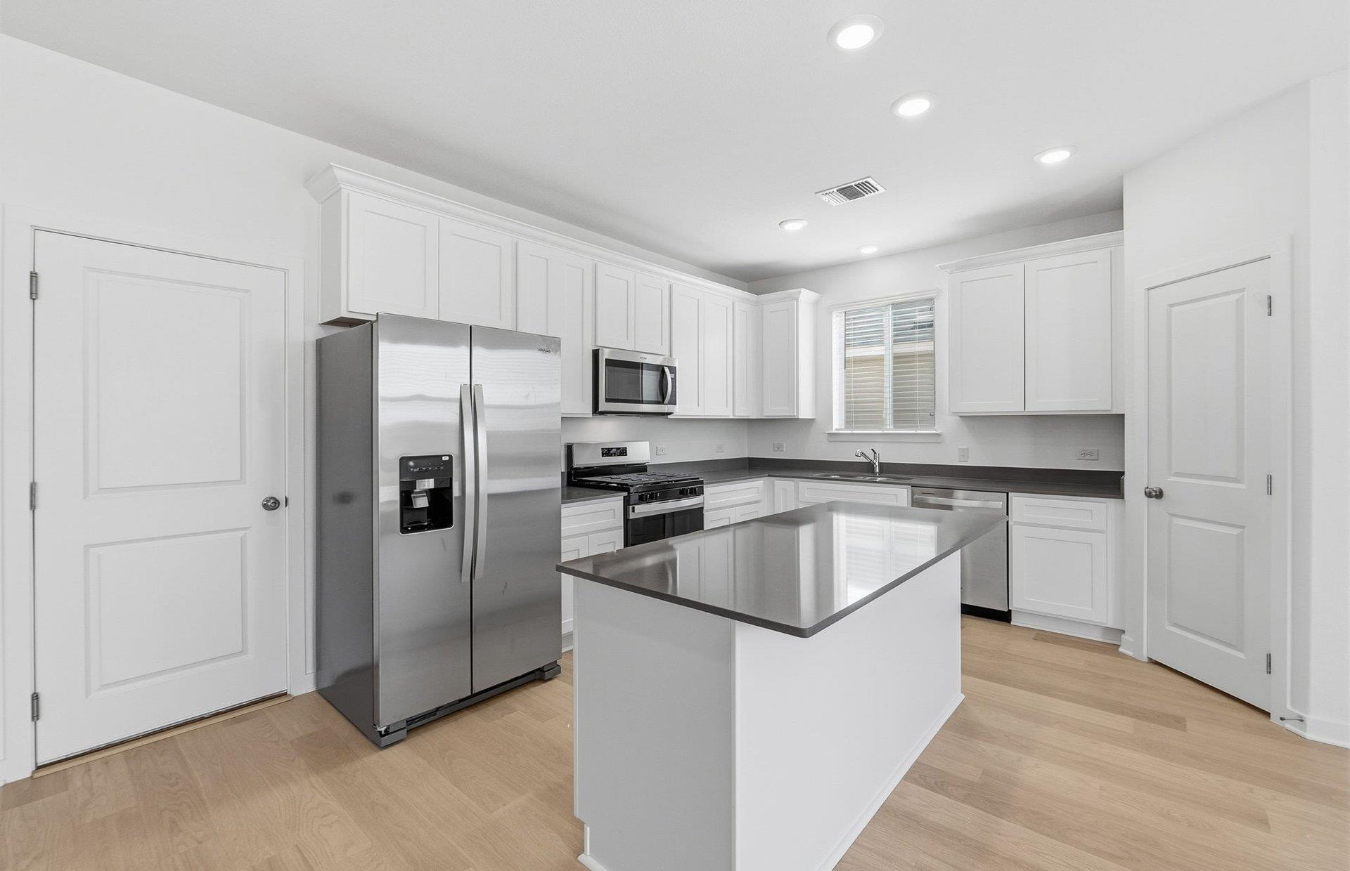 804 Cardenas St, San Marcos, TX 78666