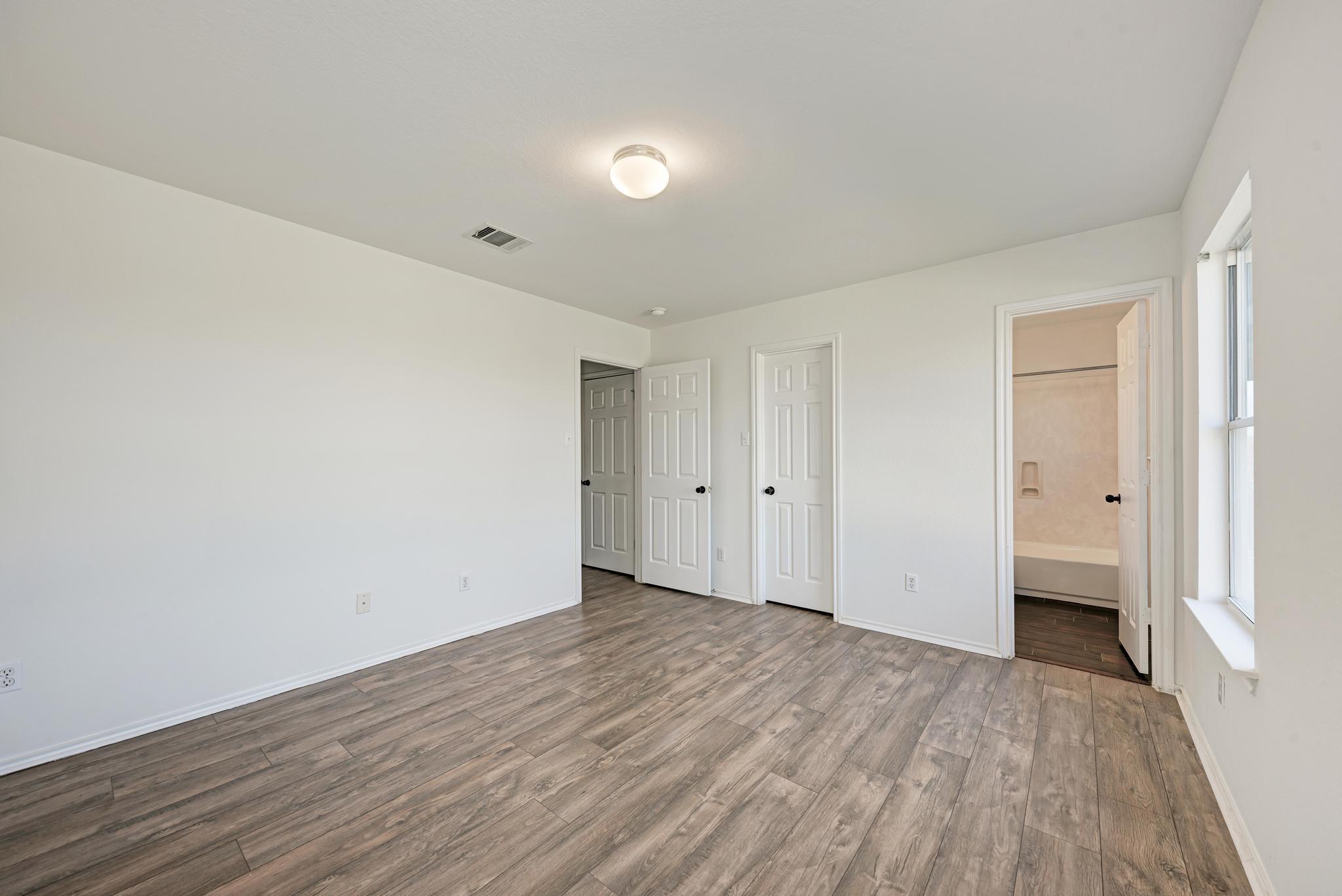 13124 Winecup Mallow Trl, Elgin, TX 78621