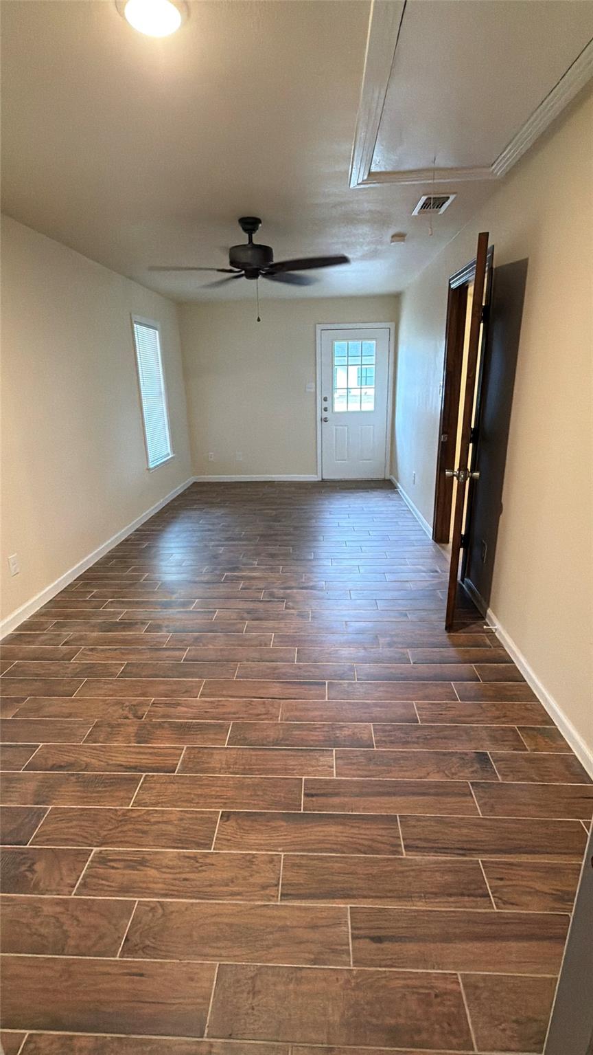 301 S Mustang Ave, Cedar Park, TX 78613