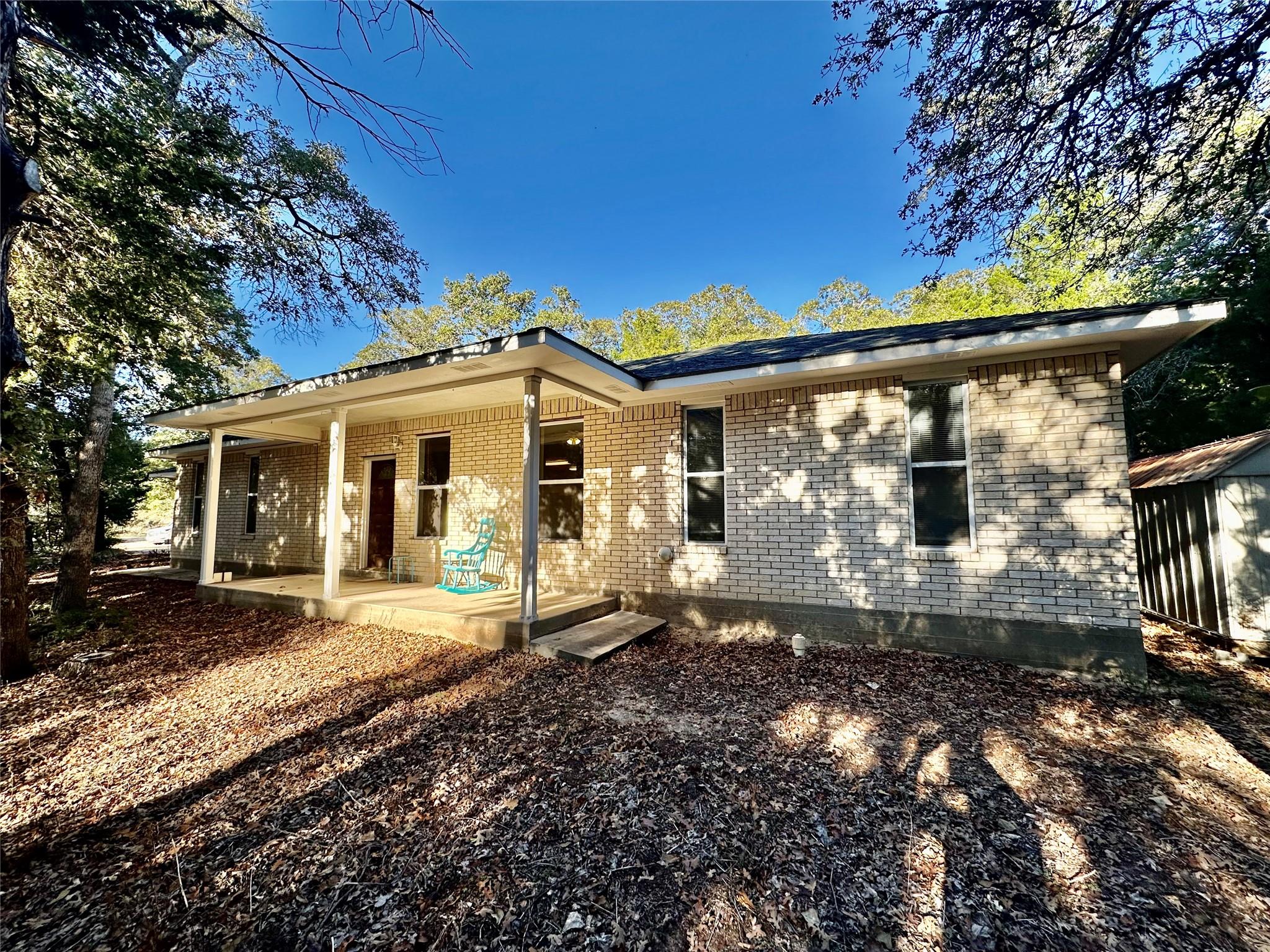 581 Highway 95 Highway S, Elgin, TX 78621