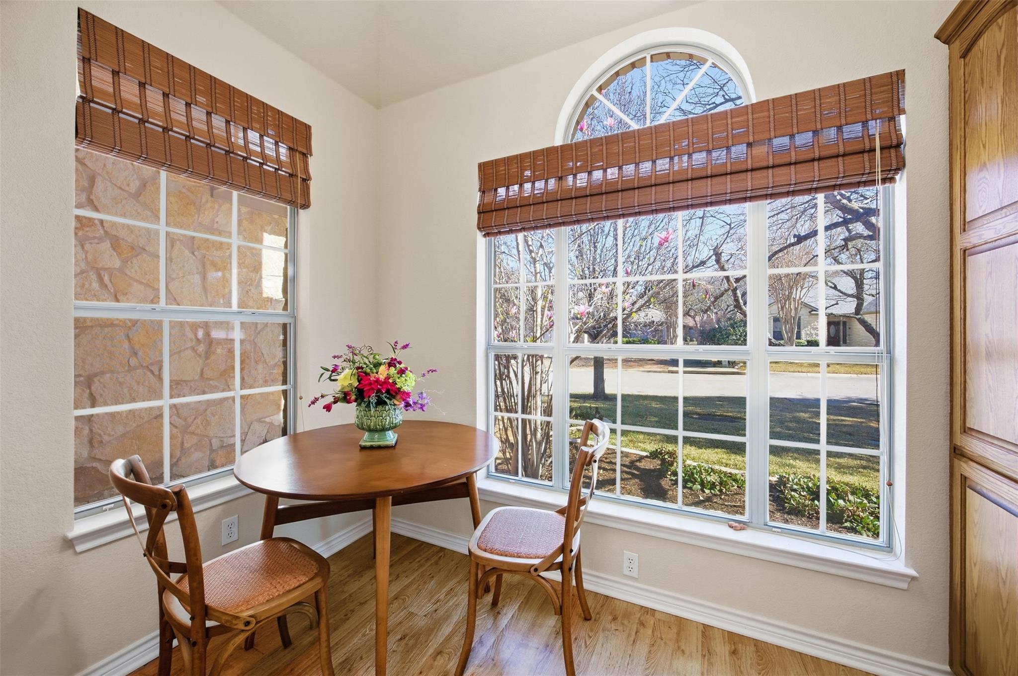 715 Enchanted Rock Trl, Georgetown, TX 78633