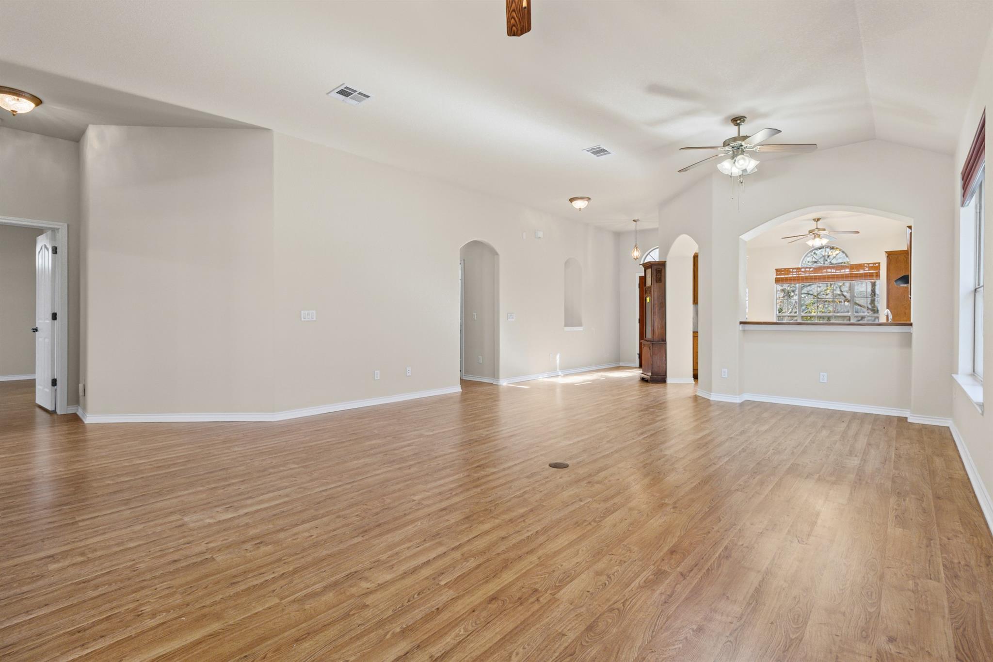 715 Enchanted Rock Trl, Georgetown, TX 78633