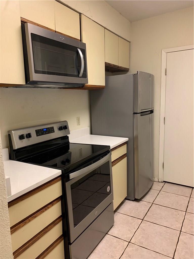 807 W 25th St # 103, Austin, TX 78705