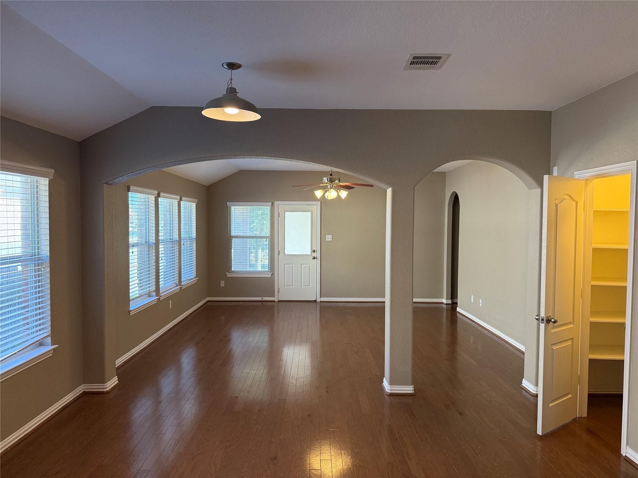 419 Strawberry Blonde Dr, Buda, TX 78610