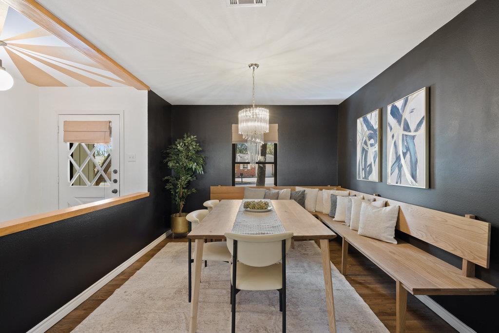 2008 Matthews Ln, Austin, TX 78745