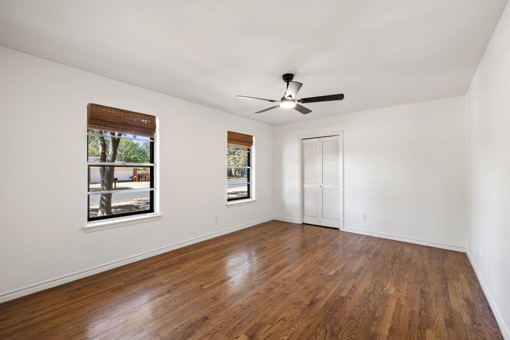 2008 Matthews Ln, Austin, TX 78745