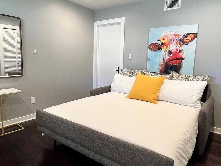 2305 Comburg Castle Way, Austin, TX 78748