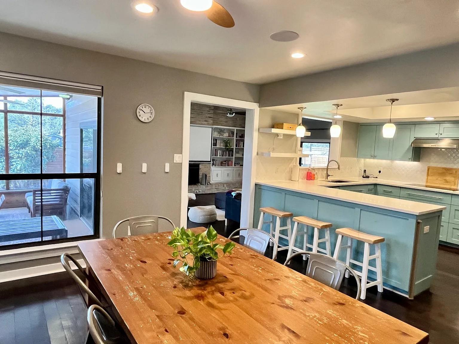 2305 Comburg Castle Way, Austin, TX 78748