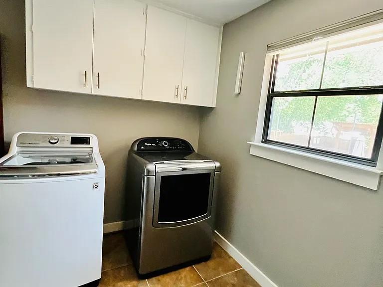 2305 Comburg Castle Way, Austin, TX 78748