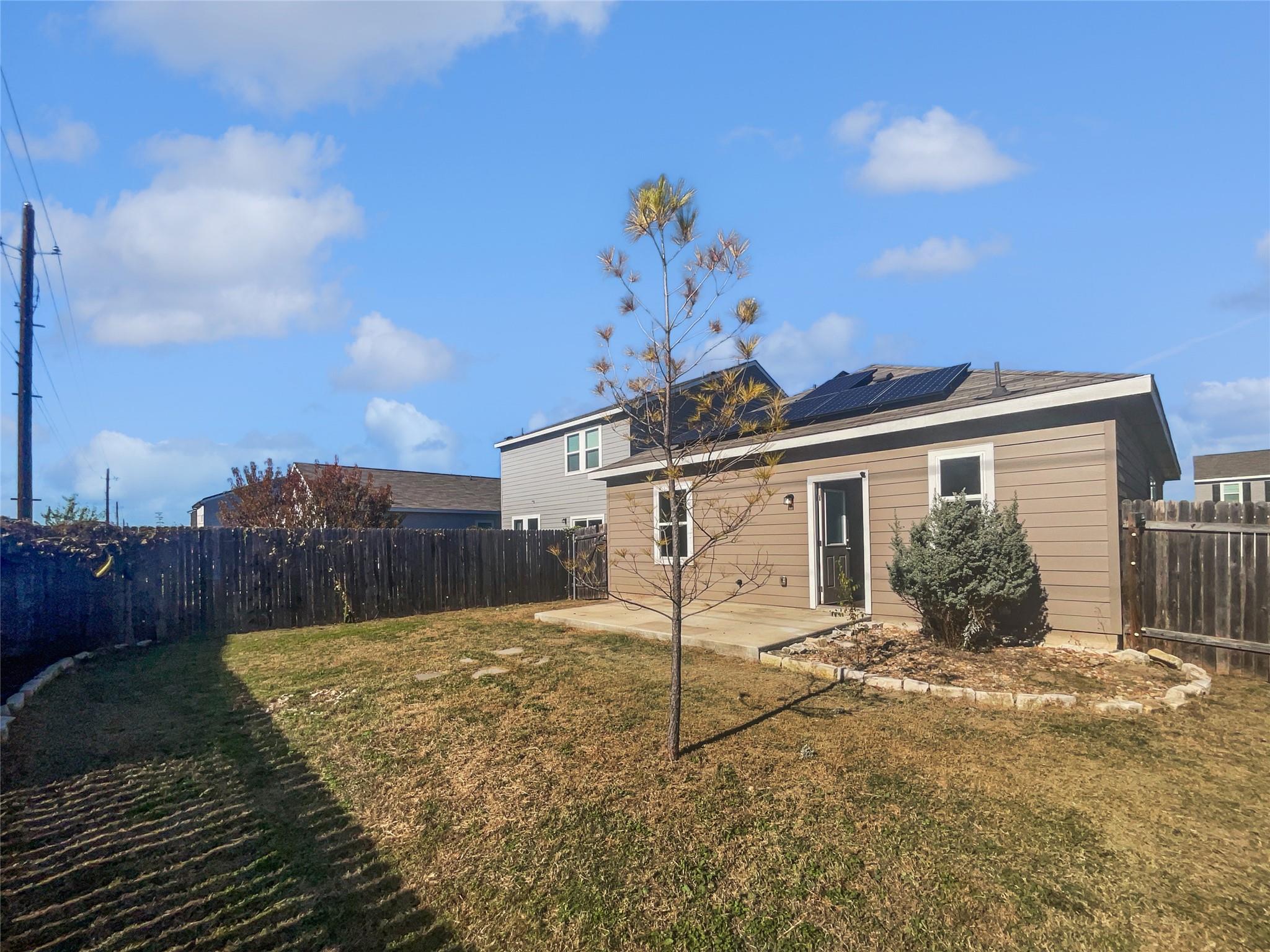 329 Wonderful Life Way, Jarrell, TX 76537