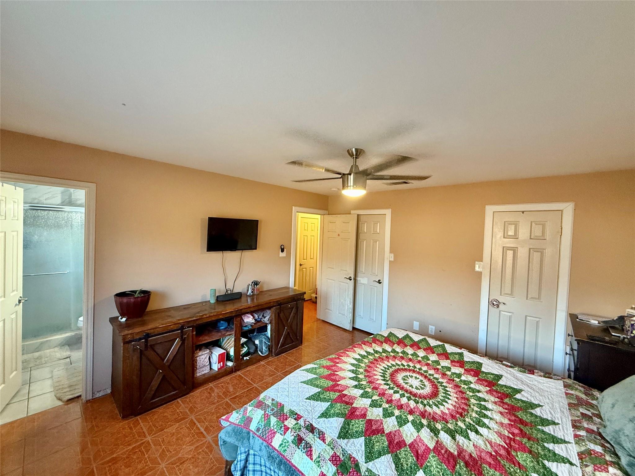 305 Maple Ln, Elgin, TX 78621