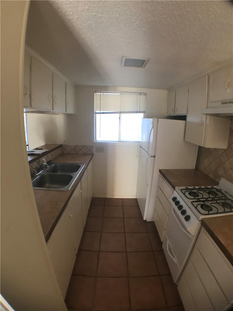 2610 Salado St # 210, Austin, TX 78705