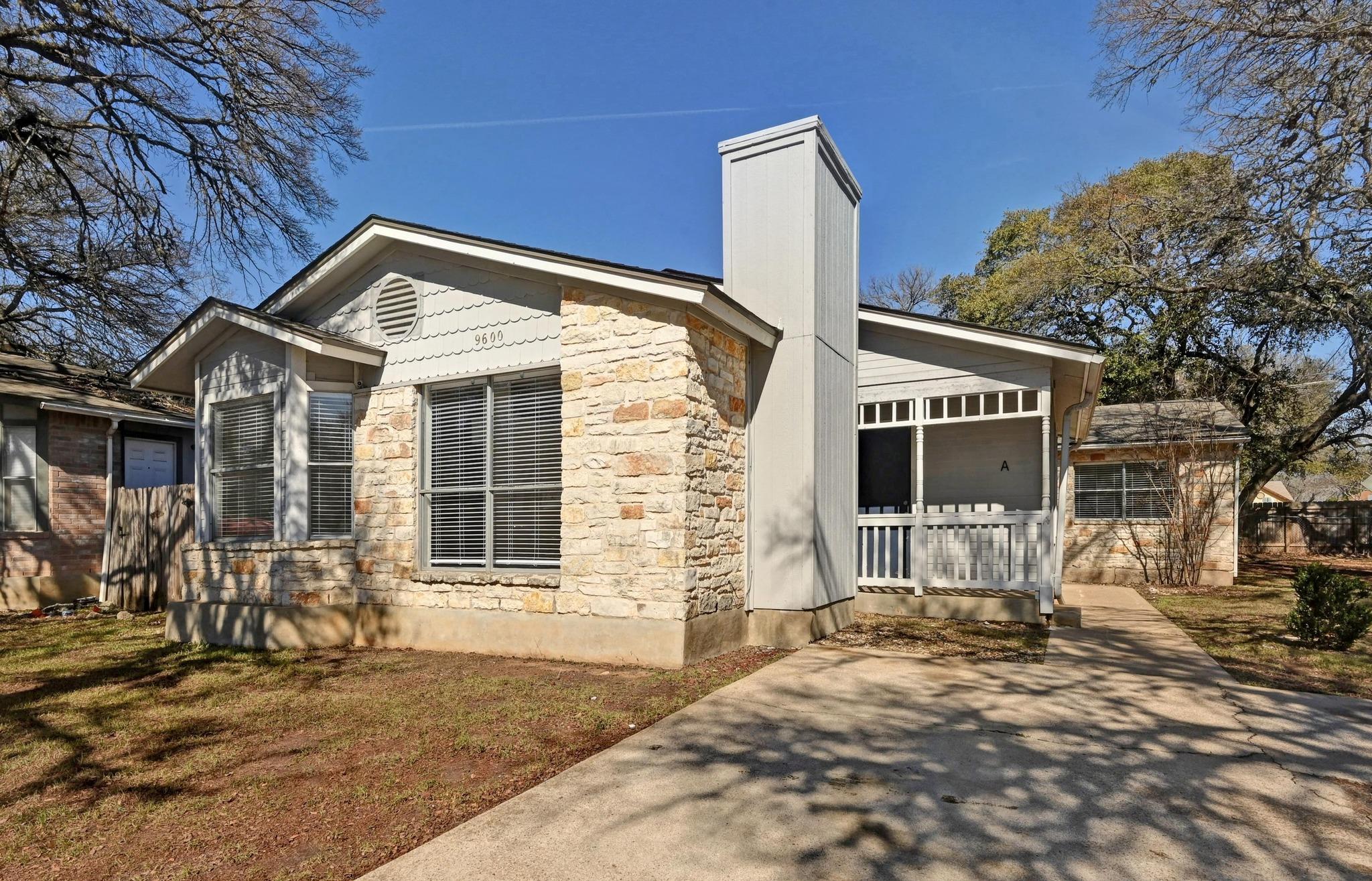 9600 Sugar Hill Dr, Austin, TX 78748