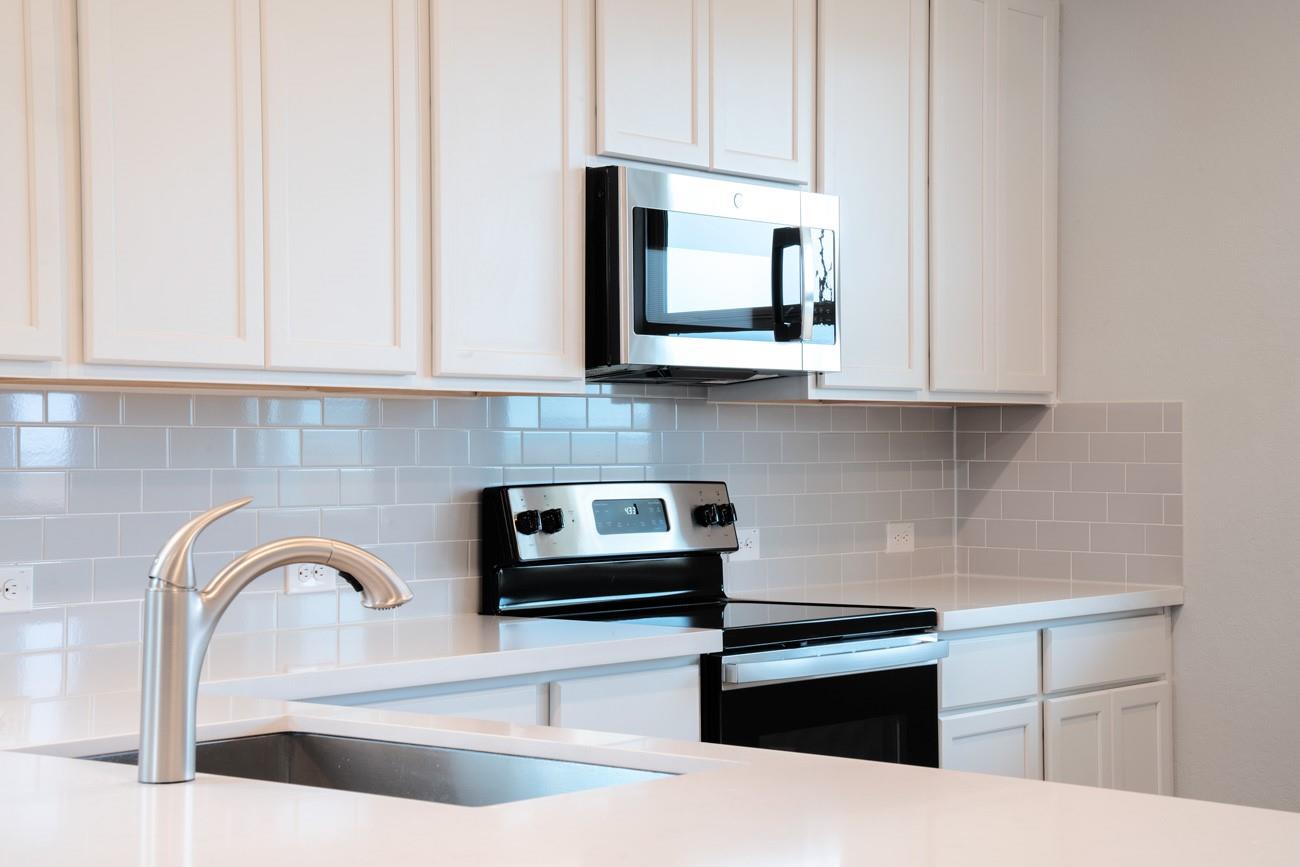 3225 Starflower, New Braunfels, TX 78130