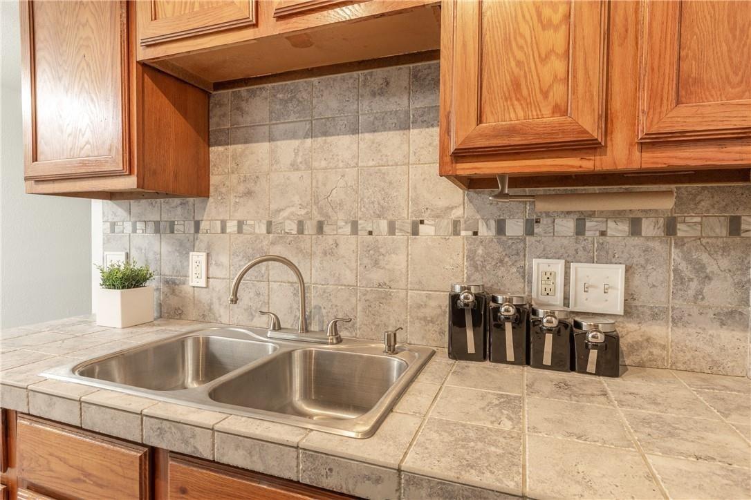 4307 S 1st St # 106, Austin, TX 78745