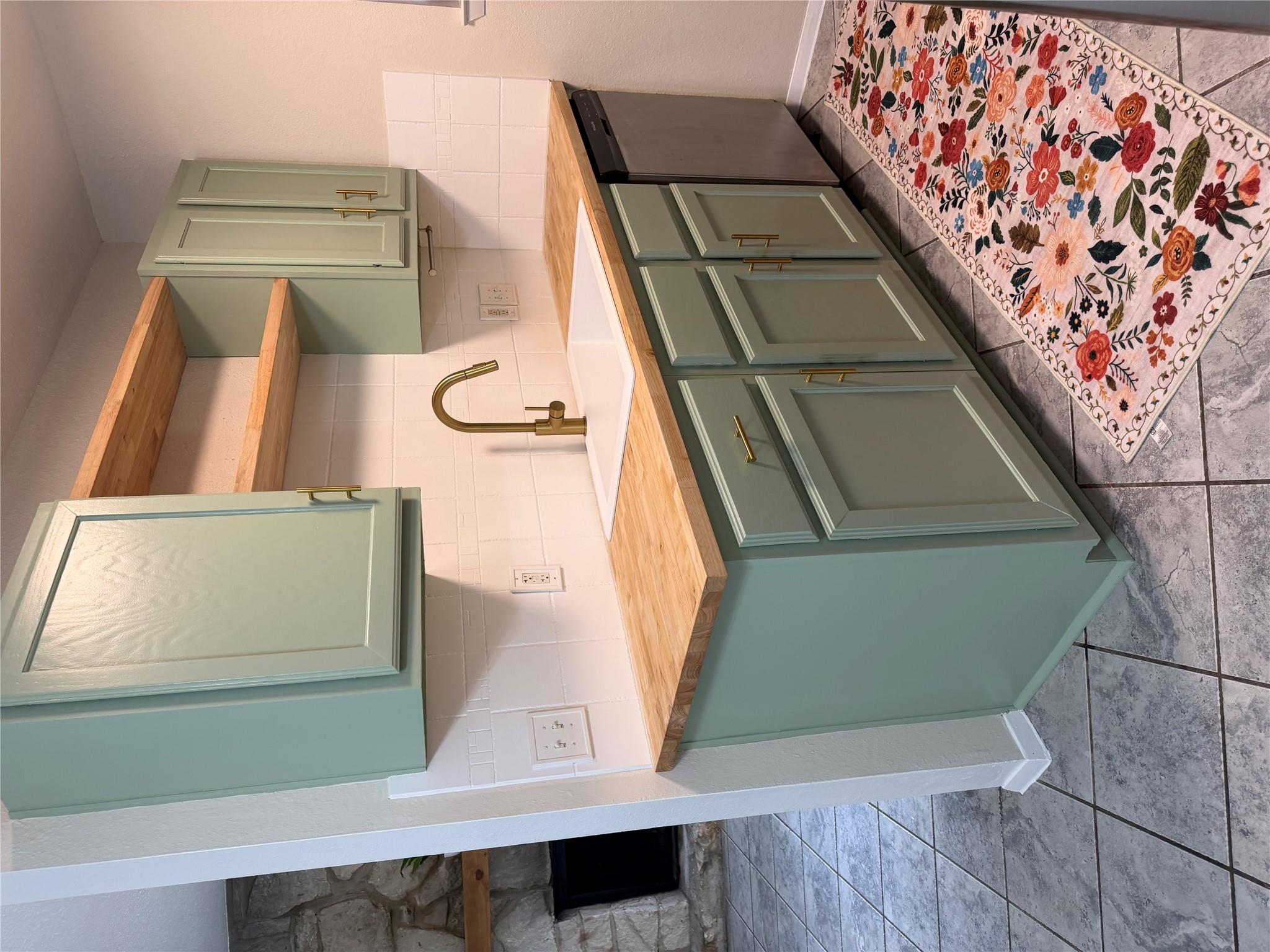 4307 S 1st St # 106, Austin, TX 78745