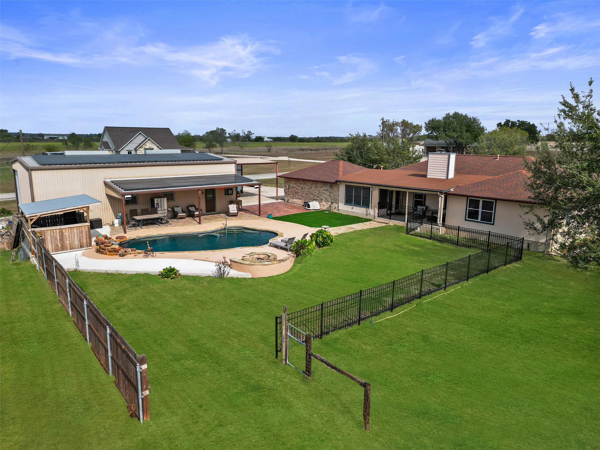 782 Santa Clara Loop, Marion, TX 78124