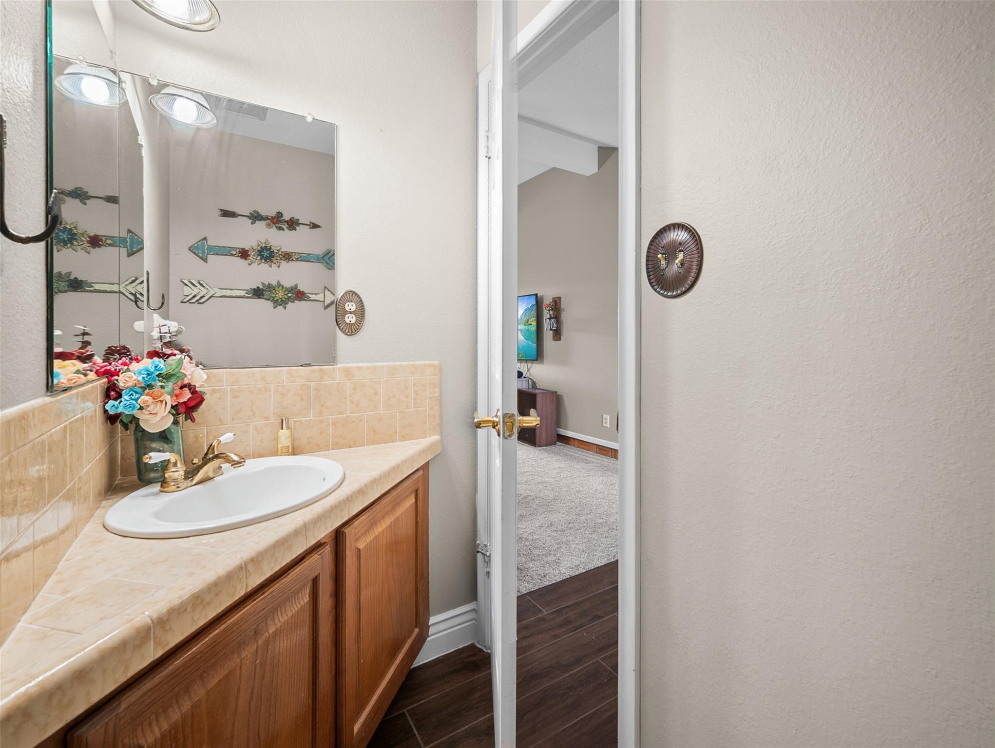 782 Santa Clara Loop, Marion, TX 78124