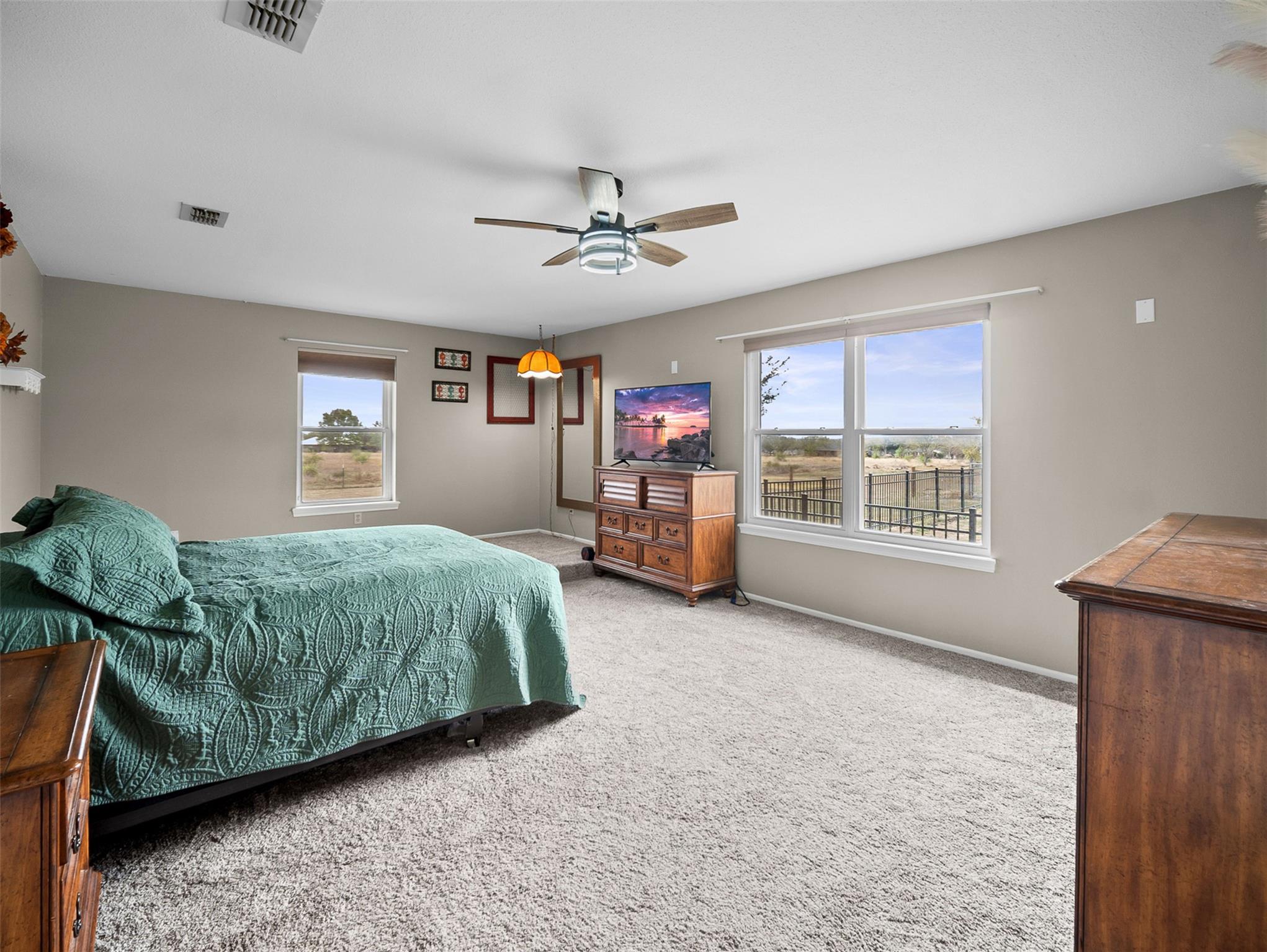 782 Santa Clara Loop, Marion, TX 78124