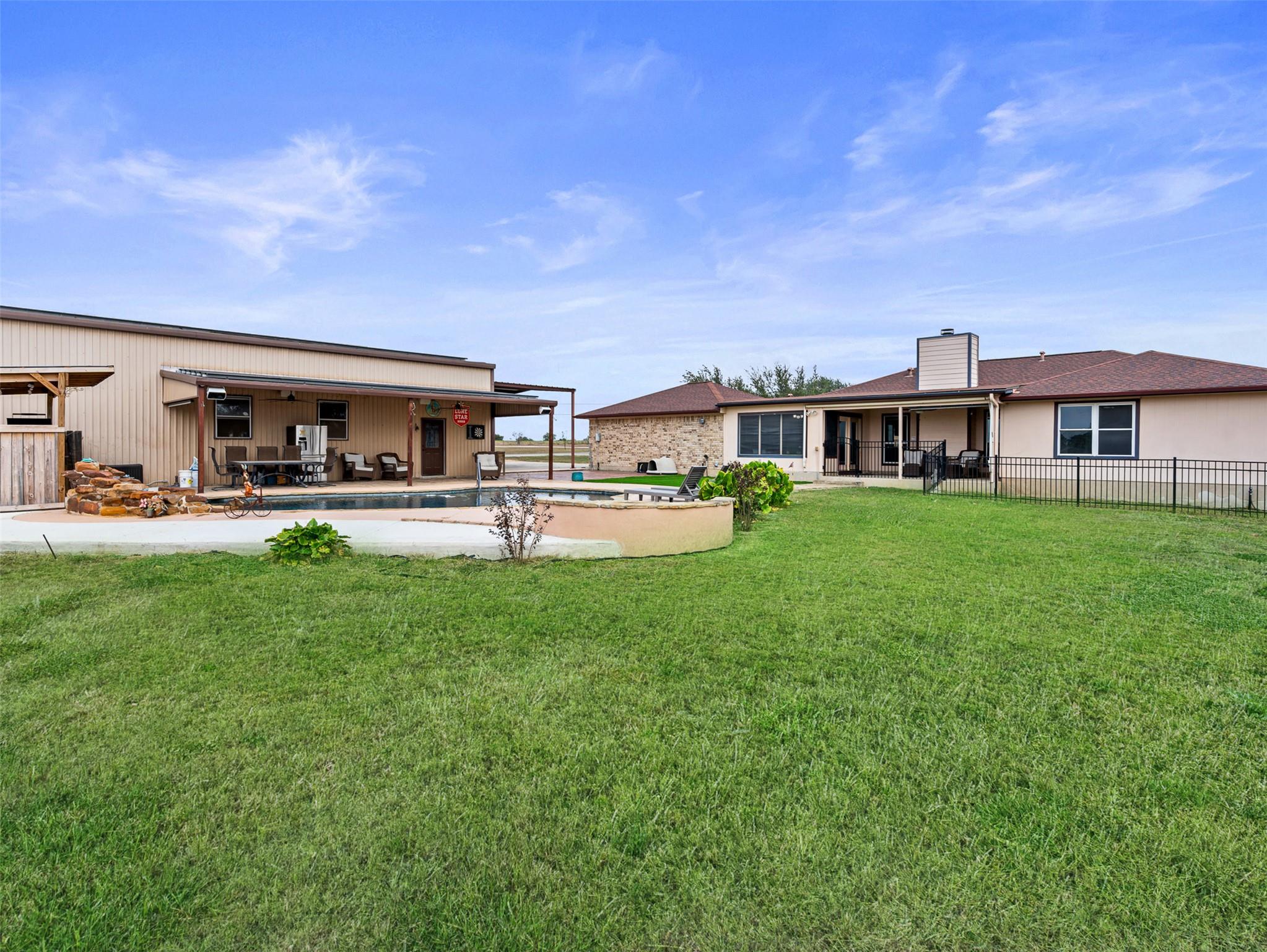 782 Santa Clara Loop, Marion, TX 78124