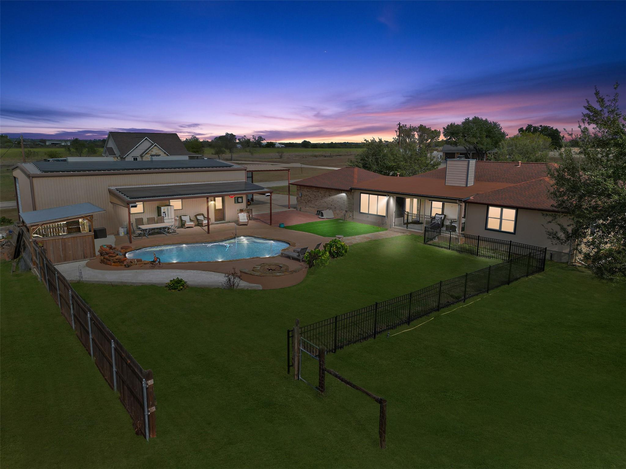 782 Santa Clara Loop, Marion, TX 78124