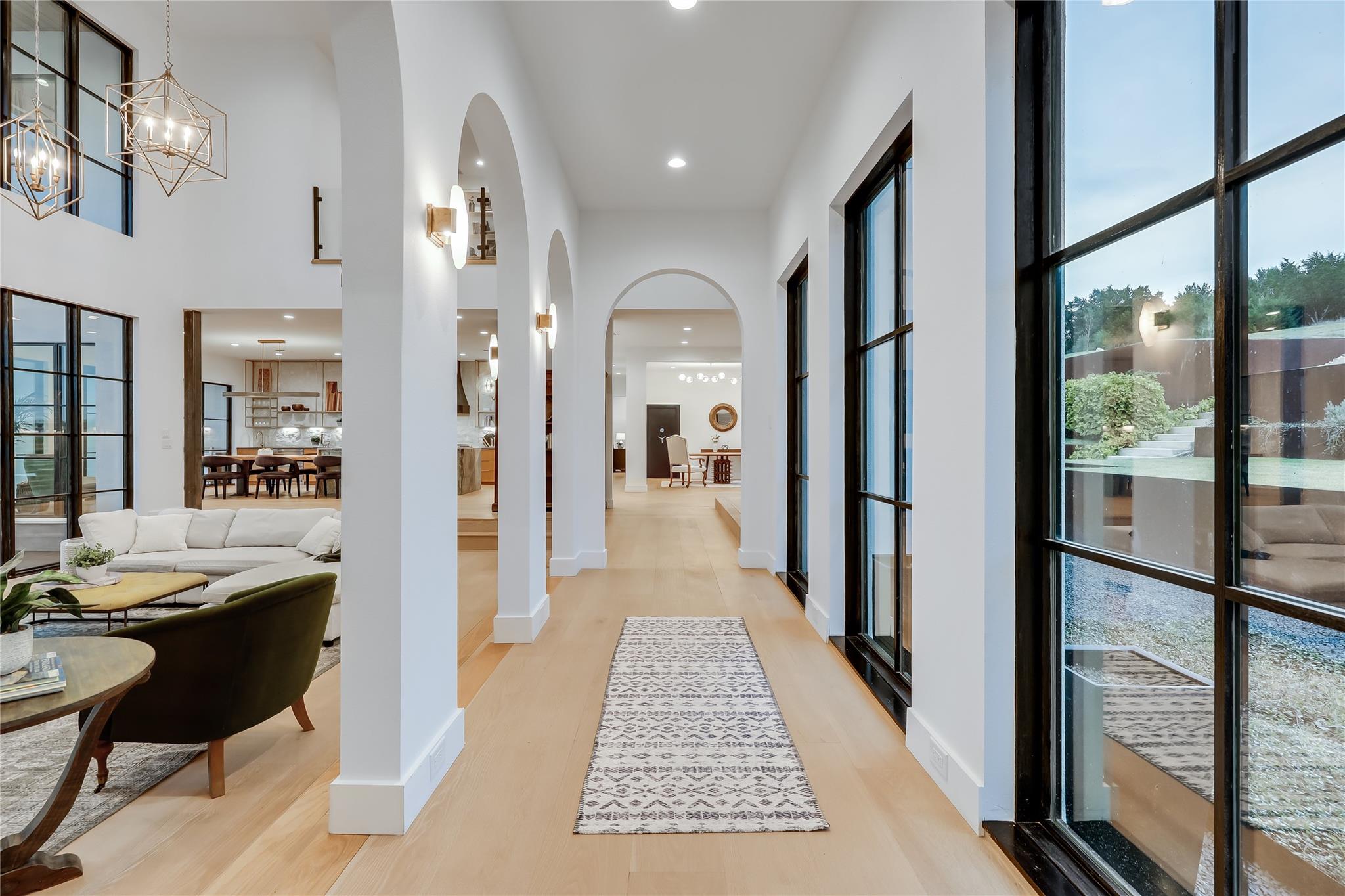 7308 Getaway Dr, Jonestown, TX 78645