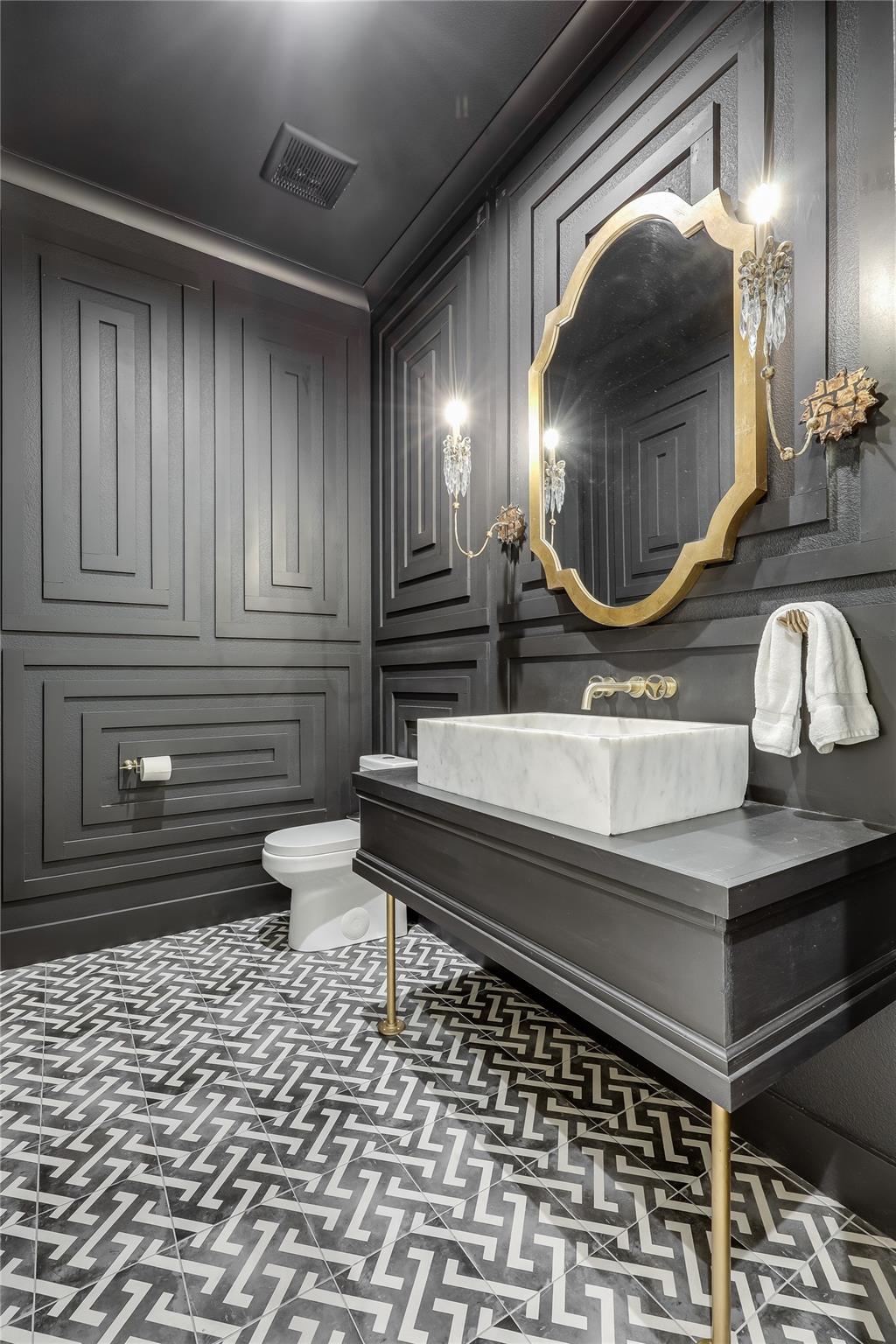 7308 Getaway Dr, Jonestown, TX 78645