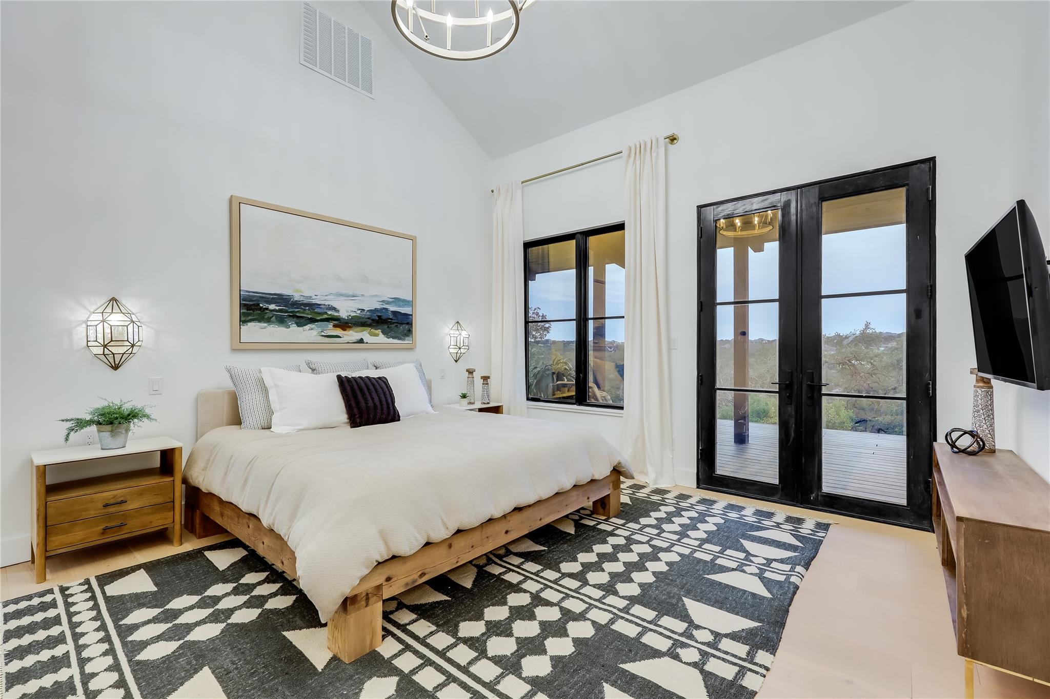 7308 Getaway Dr, Jonestown, TX 78645