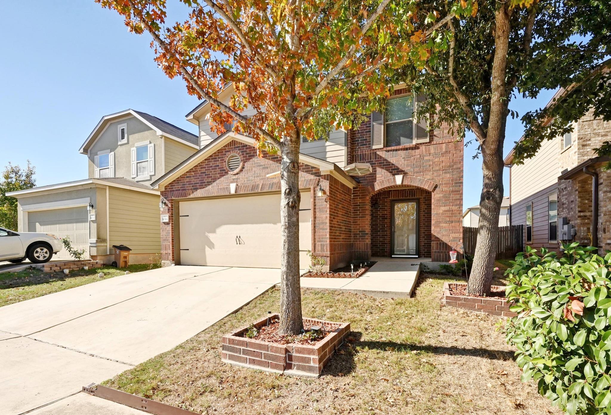 9016 Stambourne St, Austin, TX 78747