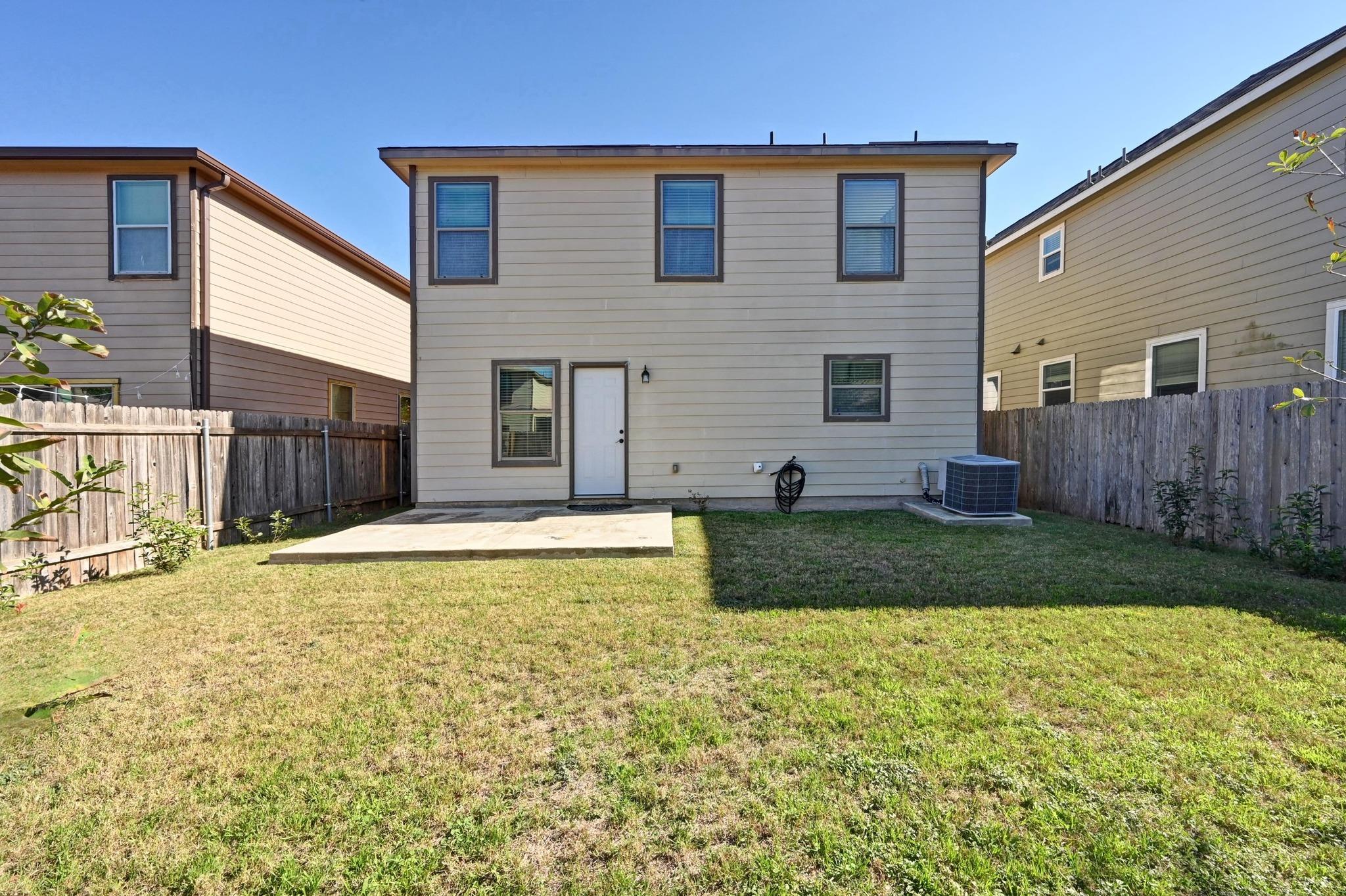 9016 Stambourne St, Austin, TX 78747