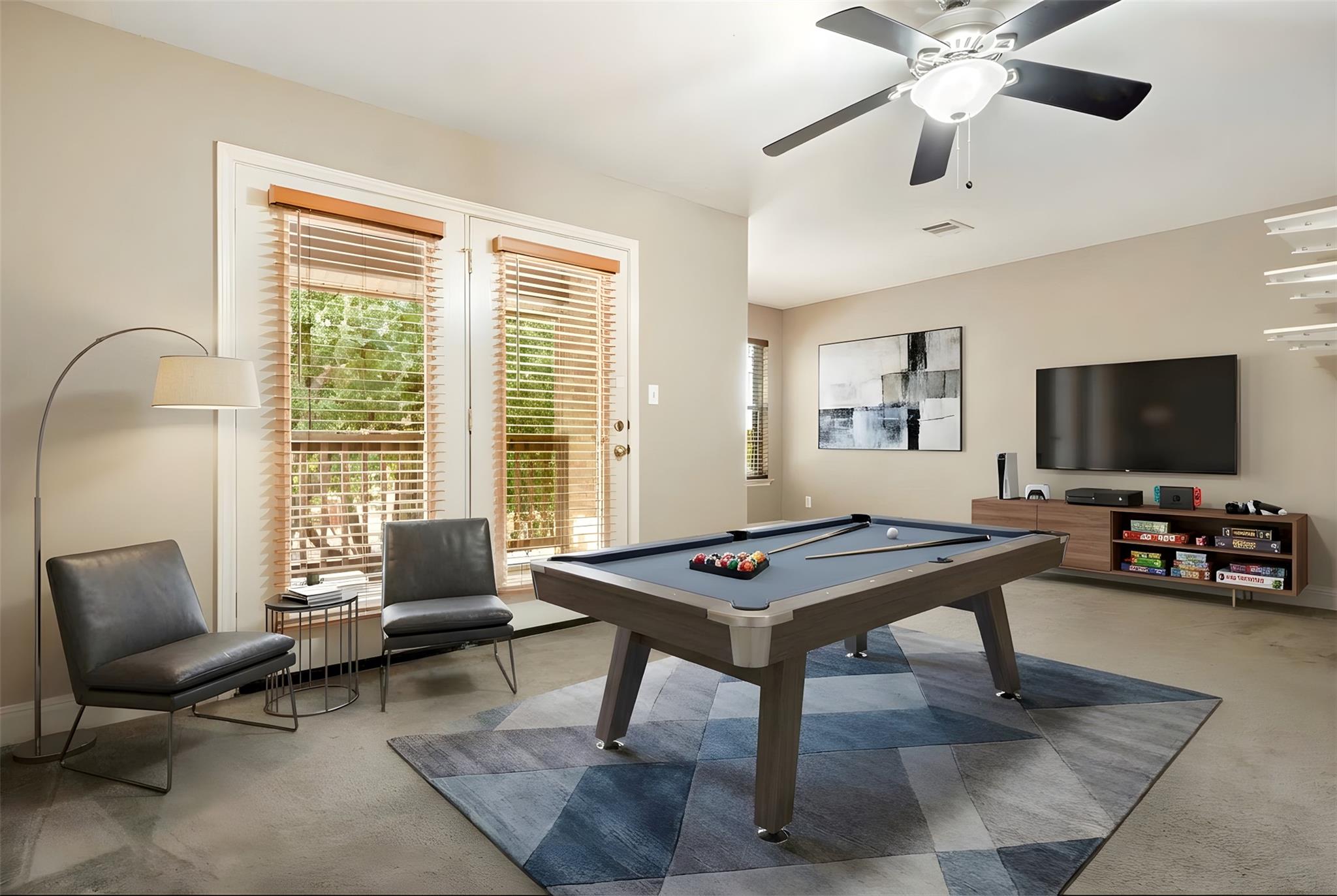 219 WOODLAKE Dr, Georgetown, TX 78633