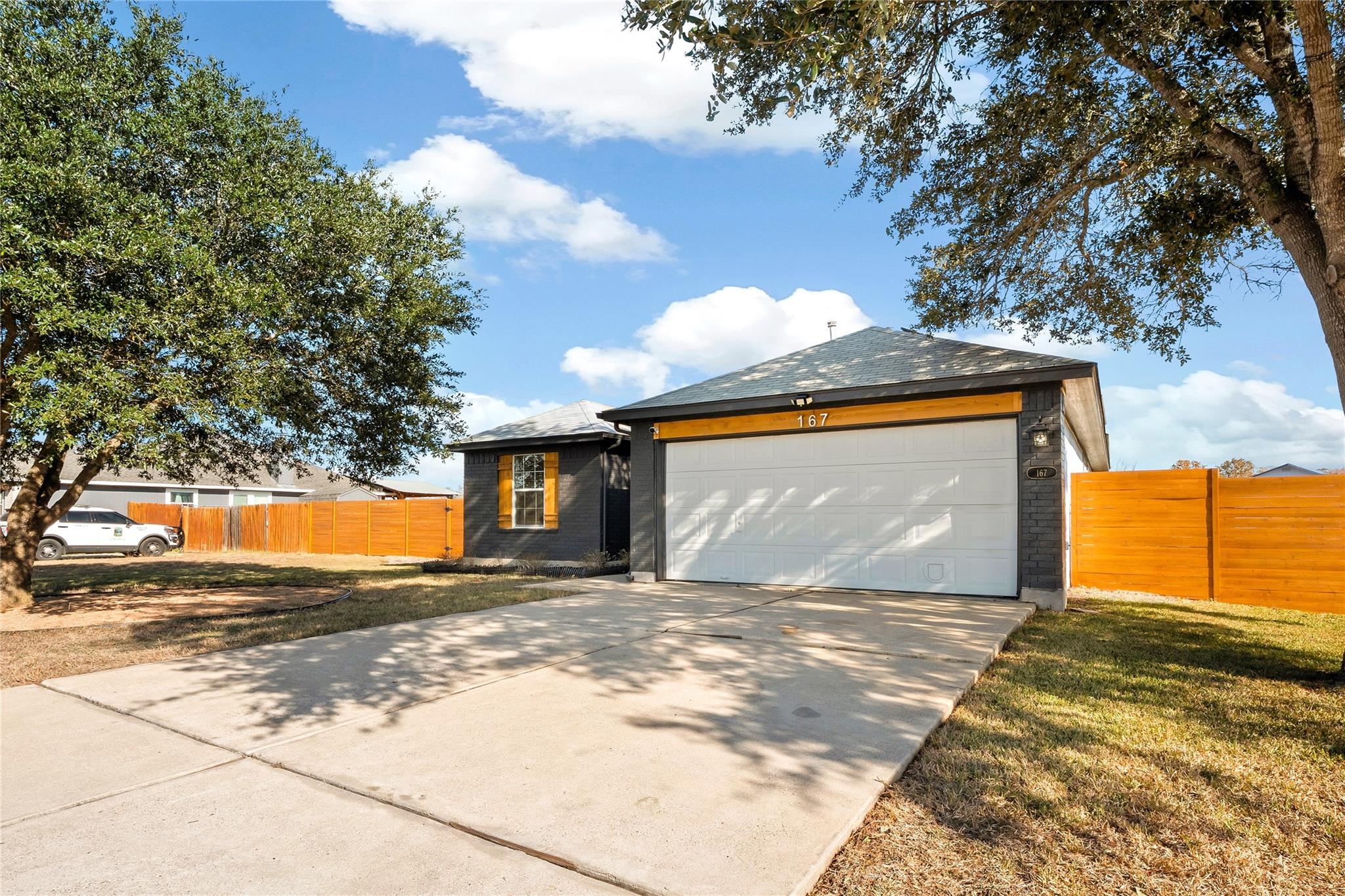 167 Hay Meadow Rd, Cedar Creek, TX 78612